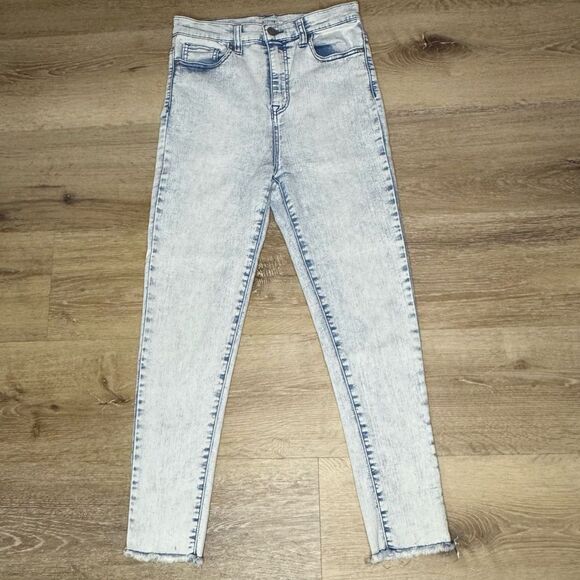 NOBO High Rise Cropped Denim Stretchy Jeans - Light Wash, Size 9 Juniors - Picture 6 of 13